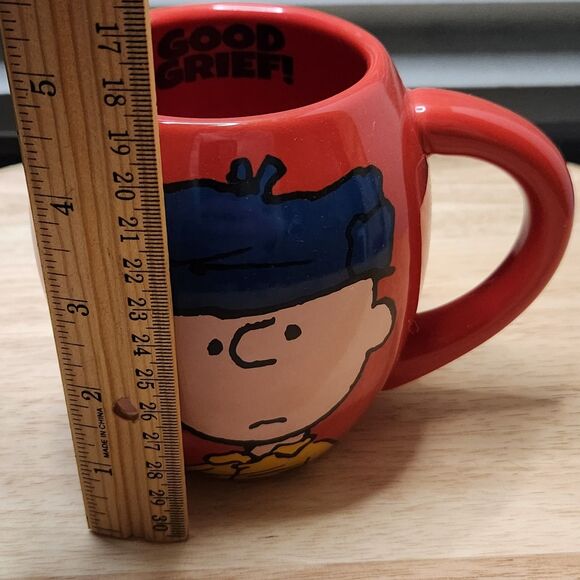 Peanuts Charlie Brown Mug – “Good Grief” Snow Globe – 2017 – Red - Picture 7 of 7